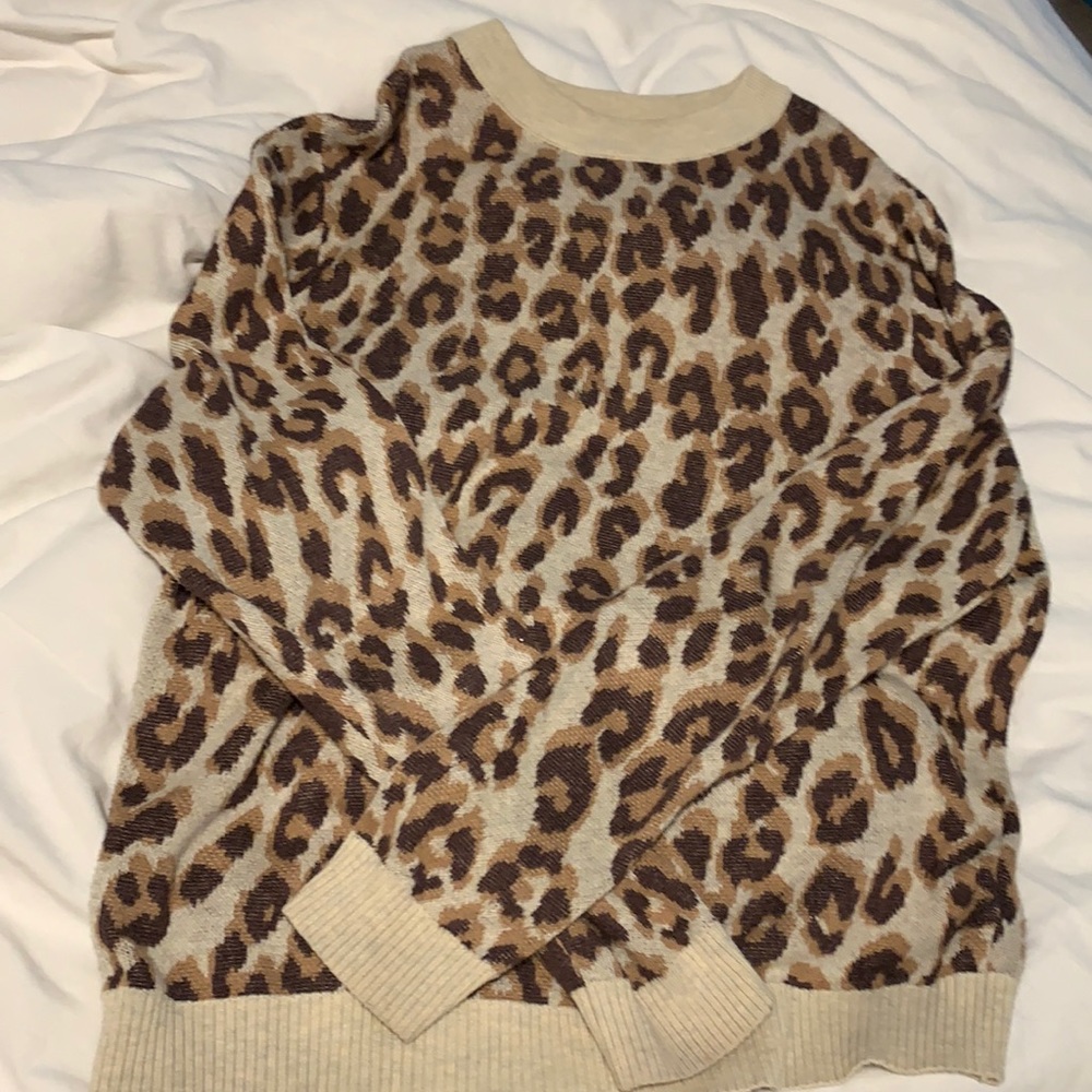 cheetah print sweater!!🐆💗